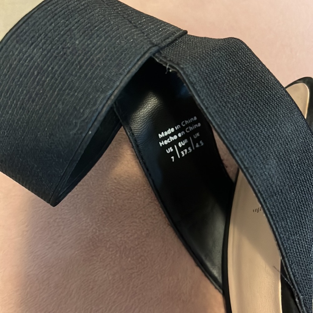 Black Spring Shoes - Picture 7 of 8
